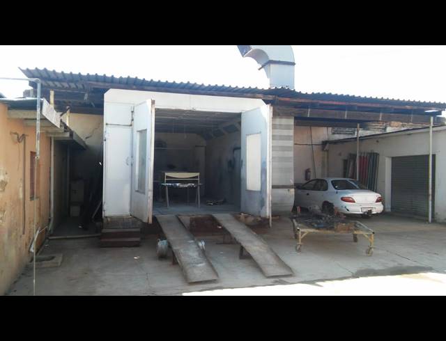 800M² BUILDING FOR SALE IN RANDFONTEIN CENTRAL